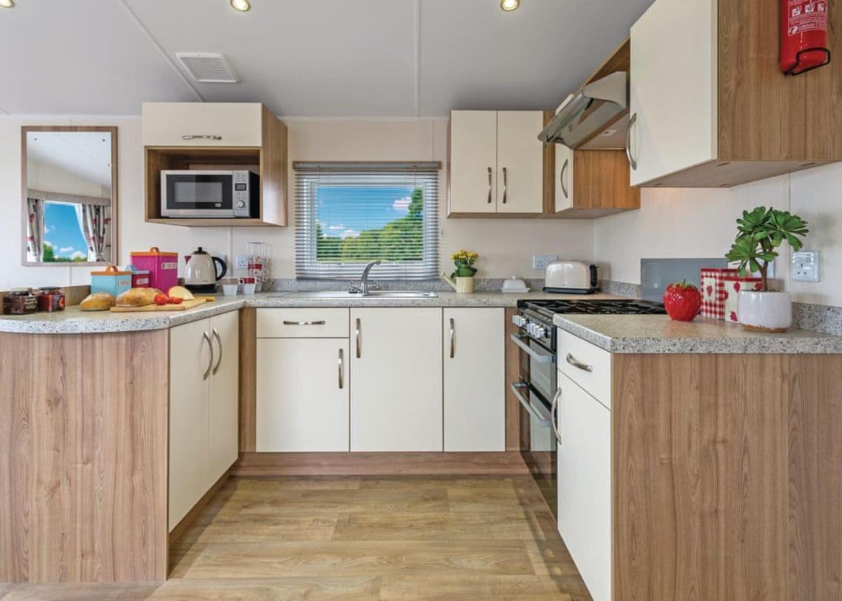 Cardigan Bay Holiday Park Ngoại thất bức ảnh